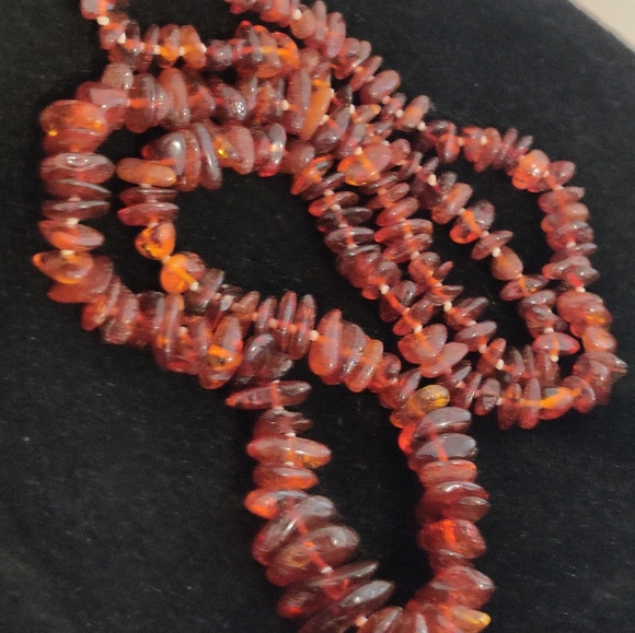 Vintage Baltic Amber Necklace - Picture 9 of 16